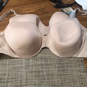 Set of 44C Bras
